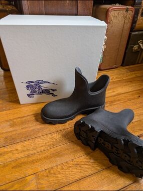 Burberry Black Slip-On Waterproof Chelsea Boots
